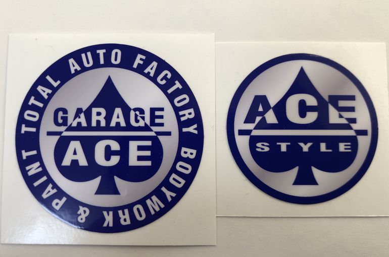 バイクショップのステッカー